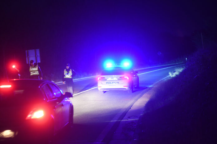 Split, 01.04.2024 - Policija blokirala cestu zbog provodenja ocevida