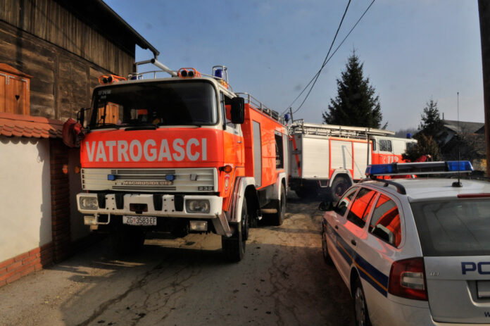 Pozar u kuci obitelji Kovacevic 010211