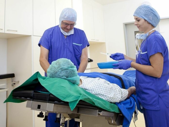 operation-540597_1280