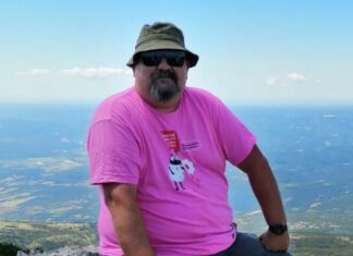 Poznati Hrvat uletio na benzinsku pa požalio: ‘Slavku paraju majicu, vidim pokojnog ćaću’