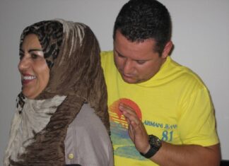 Otkrivamo tko je Zagrepčanin koji tvrdi da dodirom iscjeljuje karcinome: ‘Ljudi kleče, mole, plaču’