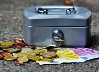 Astrolog tvrdi: Ovi horoskopski znakovi će do kraja 2025. pronaći novac