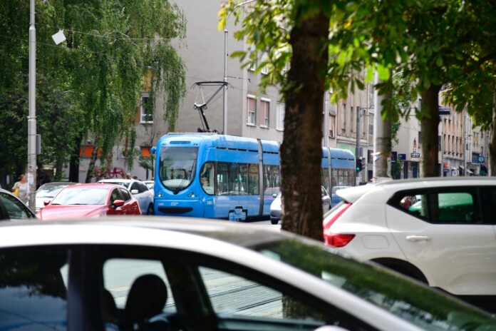 Zagreb, 14.09.2023 - Zastoj tramvajskog prometa u Maksimirskoj ulici