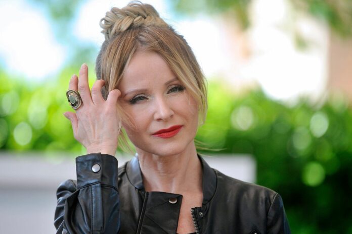 Dizajn bez naslova-598