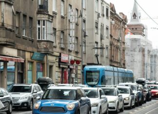 Majka s Črnomerca upozorava roditelje: ‘Pokušao ju je namamiti u auto’