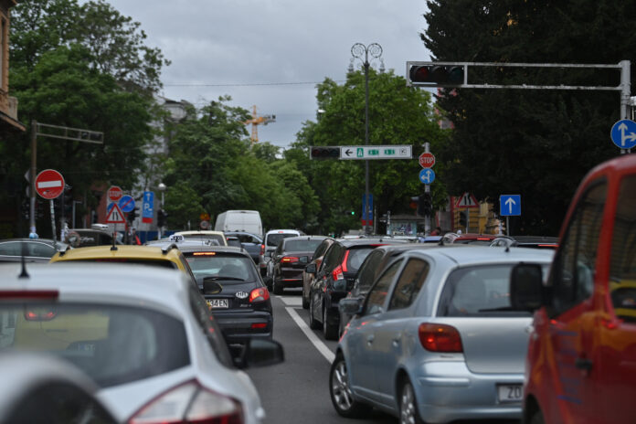 Zagreb, 16.04.2024 - Prometna guzva u centru grada