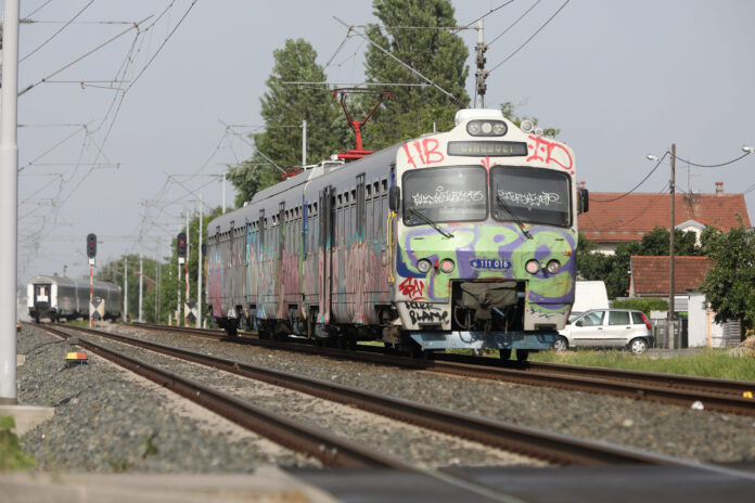 Zagreb, 24.06.2021 - Smrtno stradao biciklist na pruznom prijelazu