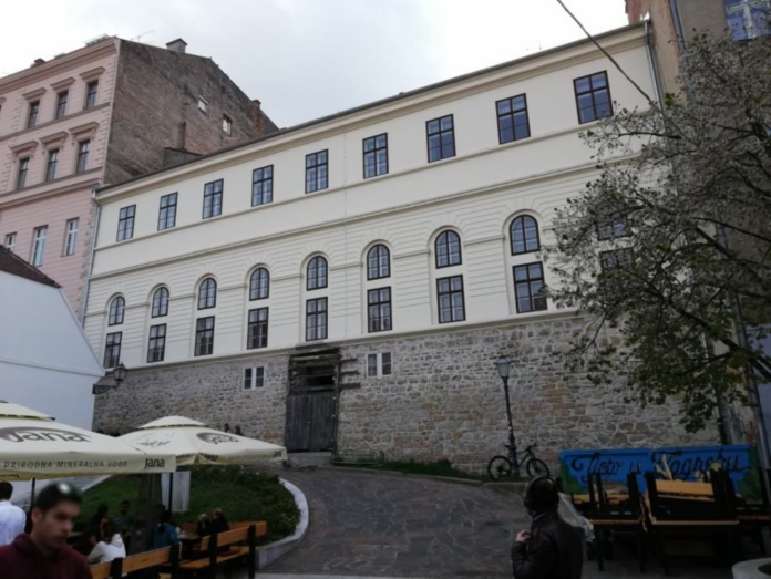 kuca-zagreb-centar-hotel-izvedbi-1347.00-m2-slika-114474413