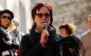 Odjeknula žestoka objava Vedrane Rudan: ‘Suluda odluka, jadna naša djeca’