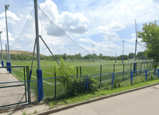 Što se događa na Jakuševcu: Opet spašavali životinje s nogometnog terena