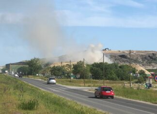 Policija objavila uzrok požara otpada na Jakuševcu: Kažu da je došlo do samozapaljenja