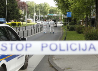 Muškarac (28) uhićen zbog sumnje da je bacio eksploziv na kafiće u Prečkom: ‘Oštećeni su i stanovi’