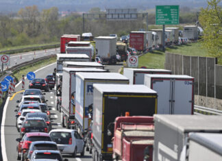 Kilometarske gužve na zagrebačkoj obilaznici: Zastoji i vožnja u koloni