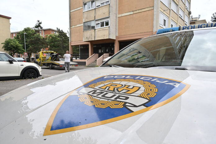 Zagreb, 17.06.2025 - Pretres stana u Sesvetama osumnjicenog za dvostruko ubojstvo