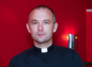 Pljušte komentari nakon objave poznatog svećenika: ‘Najveća trauma za čovjeka’