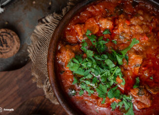 Pileći paprikaš (Foto: Pexels)