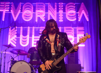 LET 3 slavi 20 godina albuma Bombardiranje Srbije i Čačka u Tvornici kulture