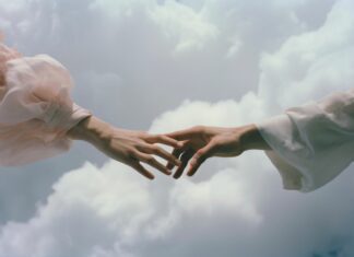 Ove horoskopske znakove će u 2026. voditi Božja ruka: Svi problemi će se riješiti