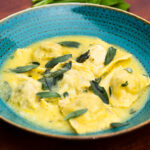 Ravioli sa špinatom i ricottom: Nježno domaće tijesto i lagani nadjev