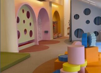 Poznata Zagrepčanka svečano otvorila igraonicu: Dva sata naplaćuje od 650 do 1250 eura