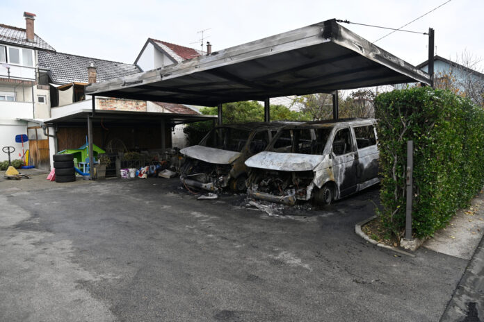 Zagreb, 23.11.2025 - U sinocnjem pozaru izgorjeli kombiji u Pleternickoj ulici