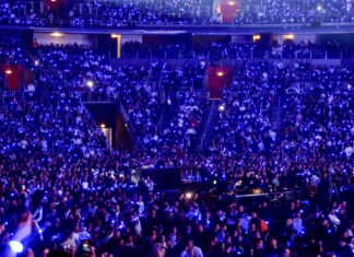 Ludnica u Areni: Zapjevao mladić zbog kojeg je pala stranica za karte, ovo nije viđeno od Prijović